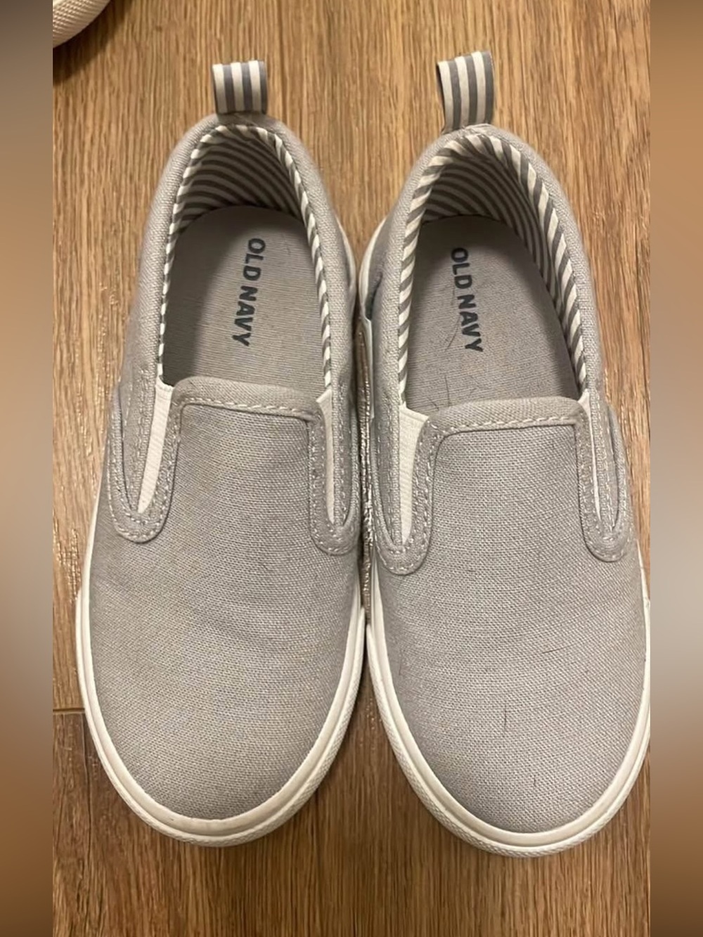 Old Navy Light Gray Kids Slip-On Canvas Sneakers